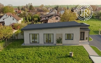 Predaj parcely v Nižnej Kamenici vrátane projektu na dom a stavebného povolenia