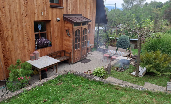 Celoročne využiteľná nehnuteľnosť na bývanie v obľúbenej lokalite Gróner v Bardejove - fotografia 5