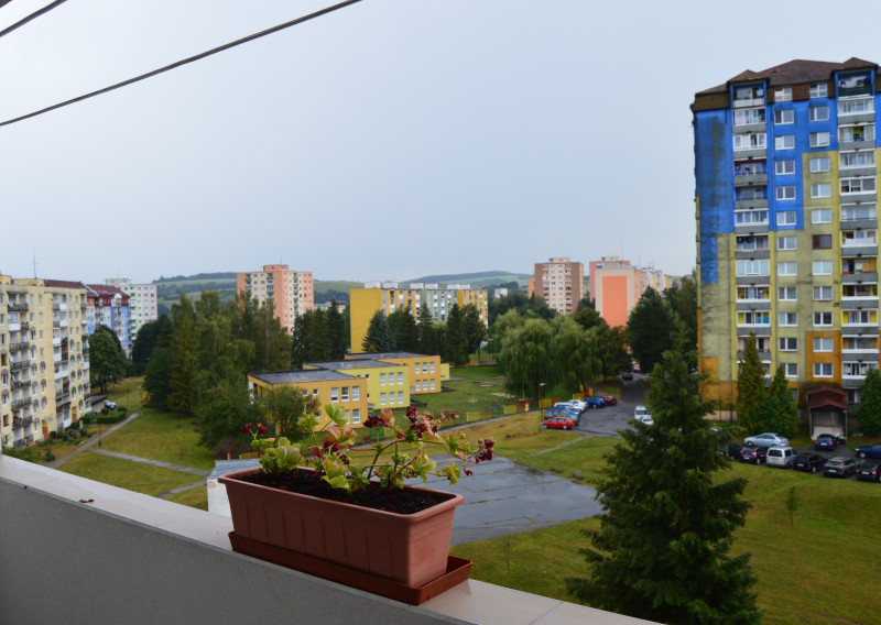 3 - izbový byt Sázavského Bardejov